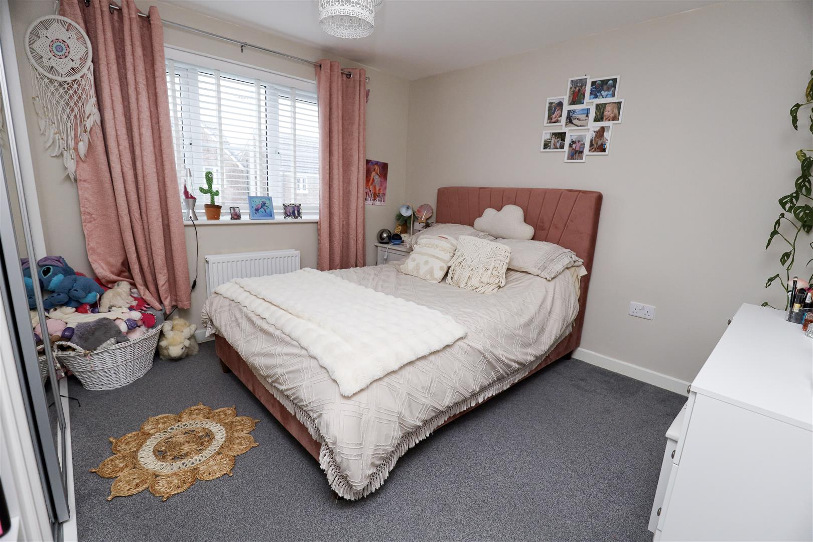 6 Plasnewydd Walk, Llantwit Major, Vale of Glamorgan, CF61 2YW